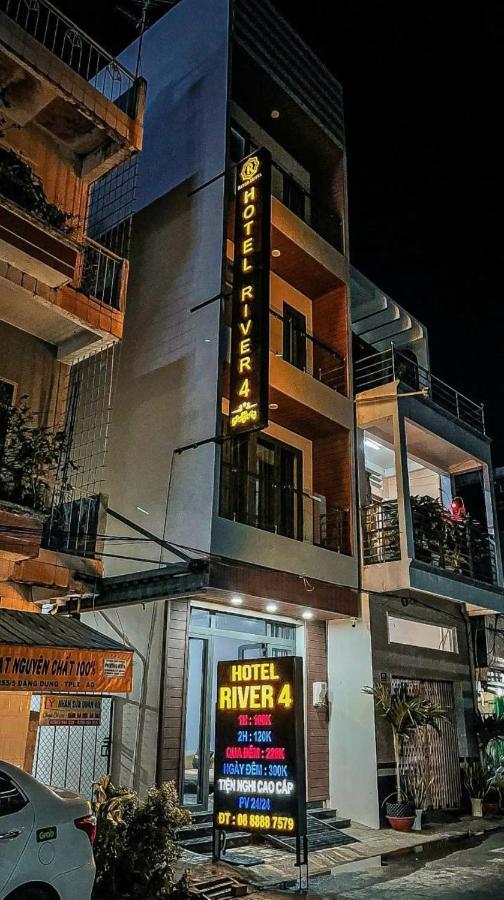 River Hotel 4 Long Xuyên 外观 照片